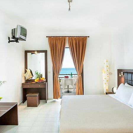 Xenios Dolphin Beach Hotel Poszídi Kültér fotó