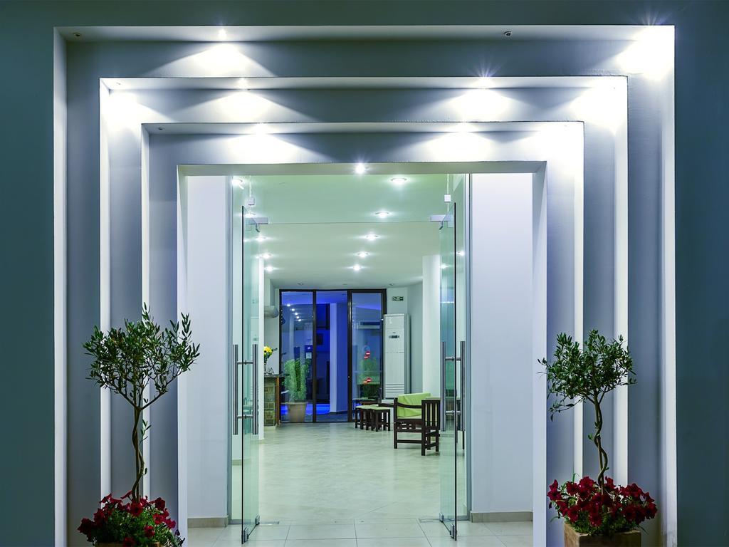Xenios Dolphin Beach Hotel Poszídi Kültér fotó