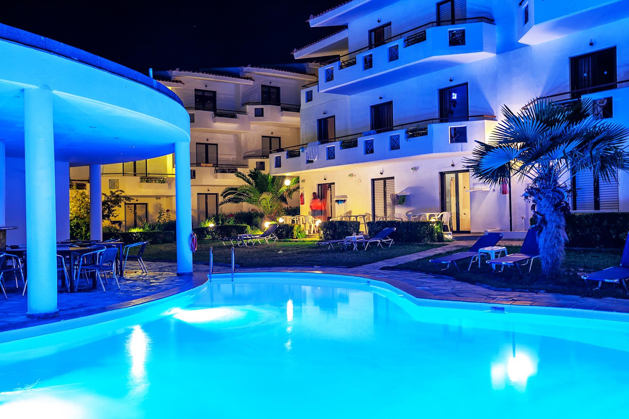 Xenios Dolphin Beach Hotel Poszídi Kültér fotó