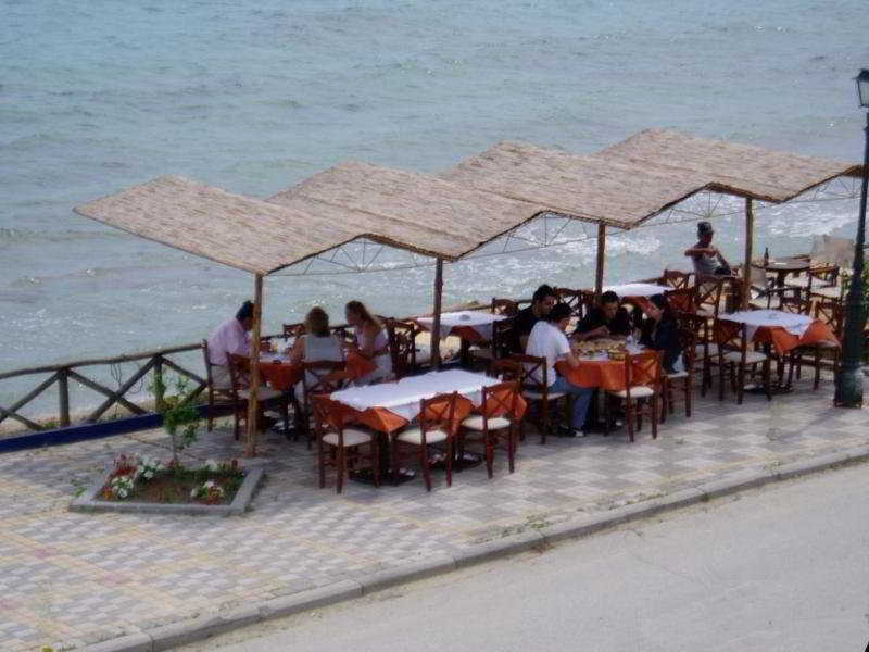 Xenios Dolphin Beach Hotel Poszídi Kültér fotó